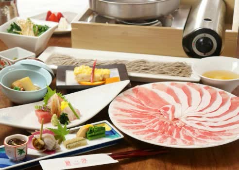 日本・東京 東京銀座 羅豚 GINZA GLASSE 店 高級黑豬肉涮涮鍋 $876 - 愛票網