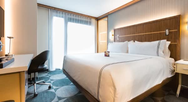 美國 HY36曼哈頓中城皇冠假日飯店 Crowne Plaza HY36 Midtown Manha