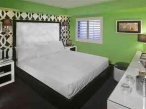 美國 科特斯飯店及賭場 El Cortez Hotel and Casino 線上住宿訂房 $130