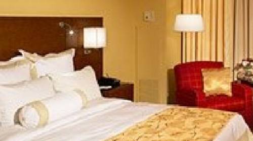 美國 芝加哥紹姆堡萬豪酒店 Chicago Marriott Schaumburg 線上住宿訂房 $