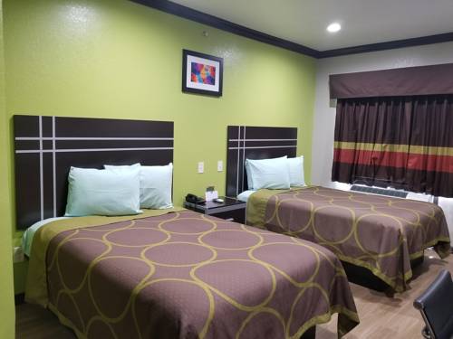 美國休士頓伍德蘭旅館 - 69號州際公路北 Woodland Inn I-69 N線上住宿訂房 $2