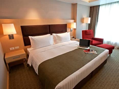 泰國曼谷素坤逸12巷套房飯店 Sukhumvit 12 Bangkok Hotel & Suites