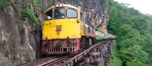 曼谷北碧一日遊桂河大橋／死亡鐵路／伊拉旺瀑布／戰爭博物館 $3970 - 愛票網