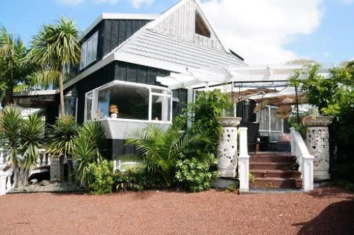 美國奧克蘭銀水小屋 Silver Waters Lodge 線上住宿訂房 $4868 - 愛票網
