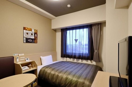 日本神奈川 露櫻酒店海老名站前店Hotel Route Inn Ebina Ekimae  線上住宿