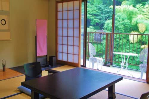 日本神奈川 箱根溫泉鶴井之宿紫雲莊 Hakone Shiunso 線上住宿訂房 $8934 - 愛票