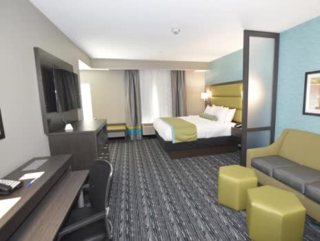 美國休士頓最佳西方PLUS帕薩迪納套房旅館Best Western Plus Pasadena In