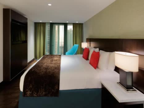 美國 芝加哥麗笙水樓飯店 Radisson Blu Aqua Hotel Chicago 線上住宿訂