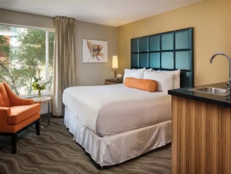 美國聖地牙哥波爾圖維斯塔飯店 Porto Vista Hotel 線上住宿訂房 $2490 - 愛票