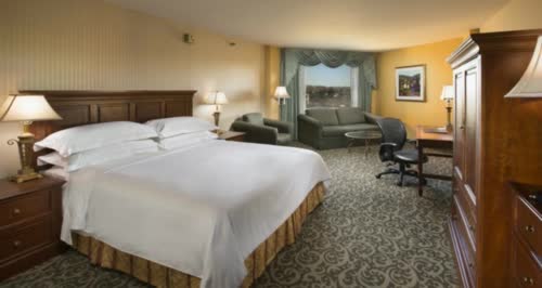 美國 內珀維爾利斯爾希爾頓飯店 Hilton Lisle Naperville 線上住宿訂房 $55