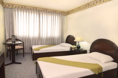 菲律賓宿霧假日廣場飯店Holiday Plaza Hotel Cebu線上住宿訂房 $1052 - 