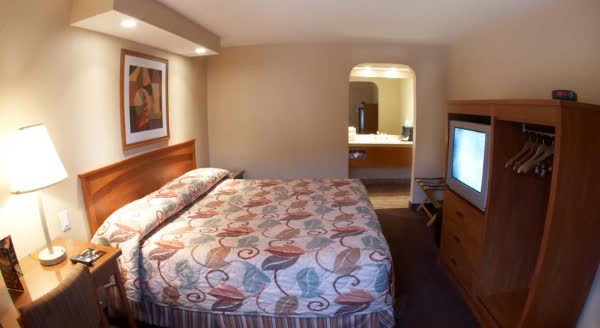 美國聖地牙哥南部灣EZ 8汽車旅館 EZ 8 Motel South Bay 線上住宿訂房 $200