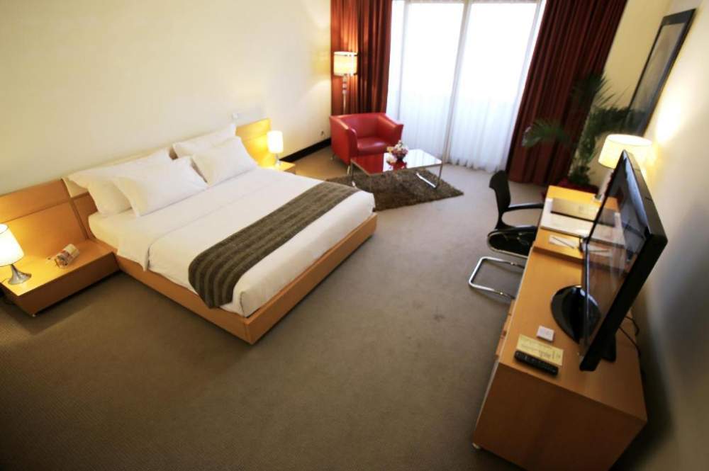 印尼梅琳公園飯店Merlynn Park Hotel優惠線上訂房 $1160 - 愛票網