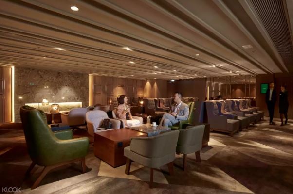 香港機場環亞優逸庭（Plaza Premium First）貴賓室體驗線上訂票 $2221 - 愛票