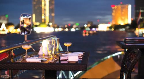 泰國曼谷香格里拉號沿湄南河航行的晚宴遊船巡航線上訂票 $2118 - 愛票網