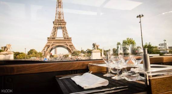 法國巴黎法式午餐／晚餐體驗＆景點導覽巴士之旅（Bustronome Luxury Bus提供）線上訂