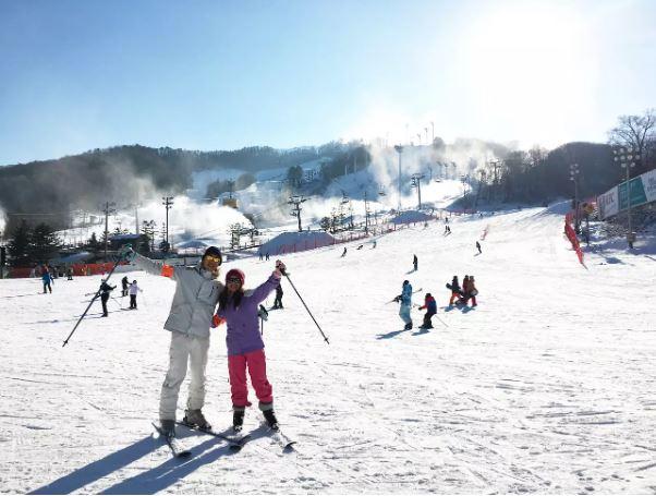 韓國江原道Oak Valley奧麗山莊渡假村滑雪一日遊（首爾出發）線上訂票 $1645 - 愛票網