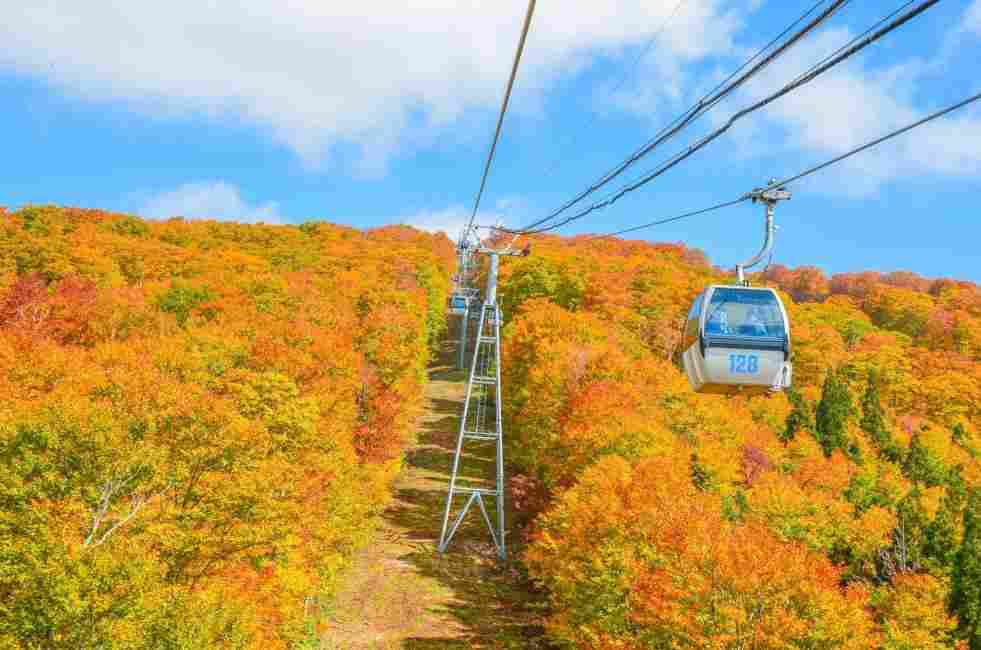 日本・秋田森吉山・阿仁滑雪場空中纜車來回券 $354 - 愛票網