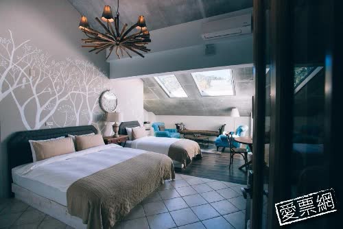 南投 LOOK路殼民宿 Look Bed and Breakfast  線上訂房 $2925 - 愛