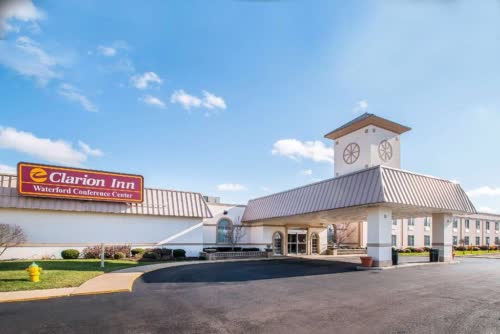 美國芝加哥凱瑞華晟飯店 - 埃爾姆赫斯特 - 奧克布魯克 Clarion Inn Elmhurst 