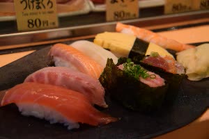 日本東京 Tokyo FooDrink Tour 專業導遊帶您逛築地市場吃好料 $2691 - 愛票