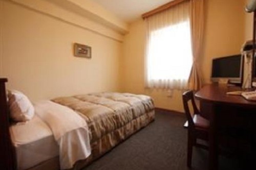 日本長崎露櫻酒店諫早交流道口店 (Hotel Route Inn Isahaya Inter)線上住宿訂房