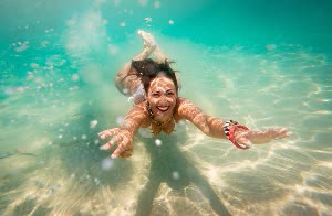 長灘島私人包船半日遊鱷魚島浮潛＆普卡沙灘＆海鮮BBQ午餐 $898 - 愛票網